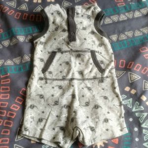 6-12mth Hooded Onesie